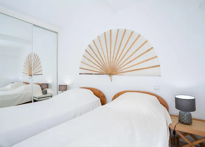 Bay-1 By Interhome *