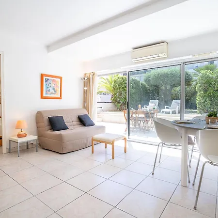 Bay-1 By Interhome Lägenhet *